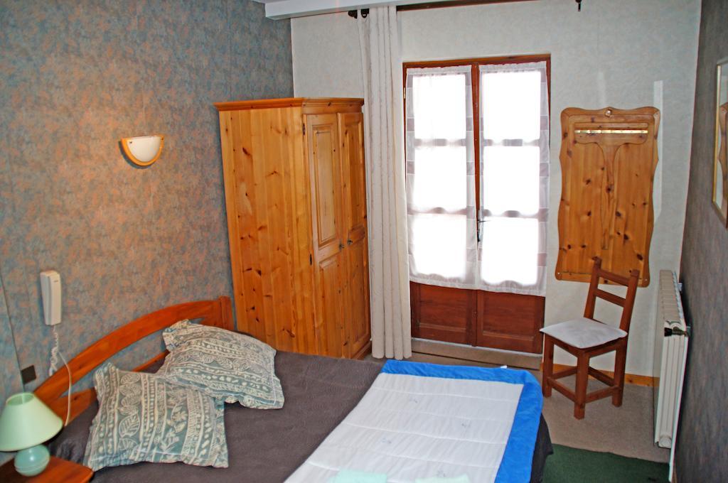 Le Relais Des Vaudois Hotel Freissinieres Kamer foto