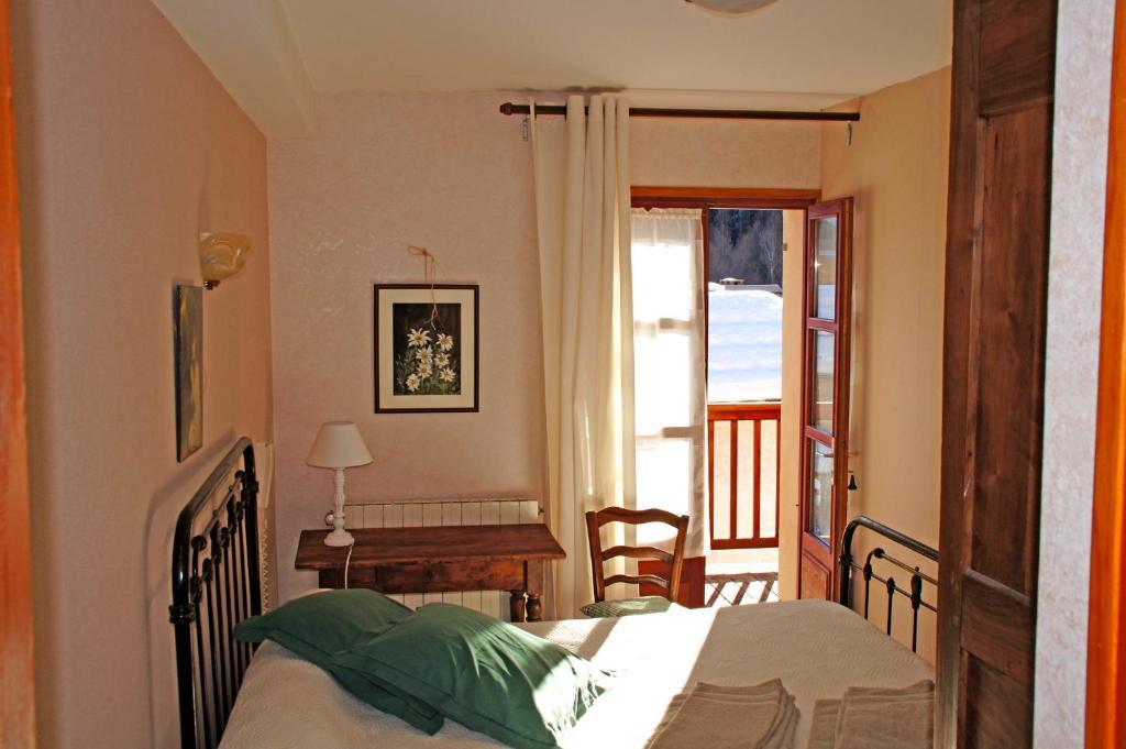 Le Relais Des Vaudois Hotel Freissinieres Kamer foto