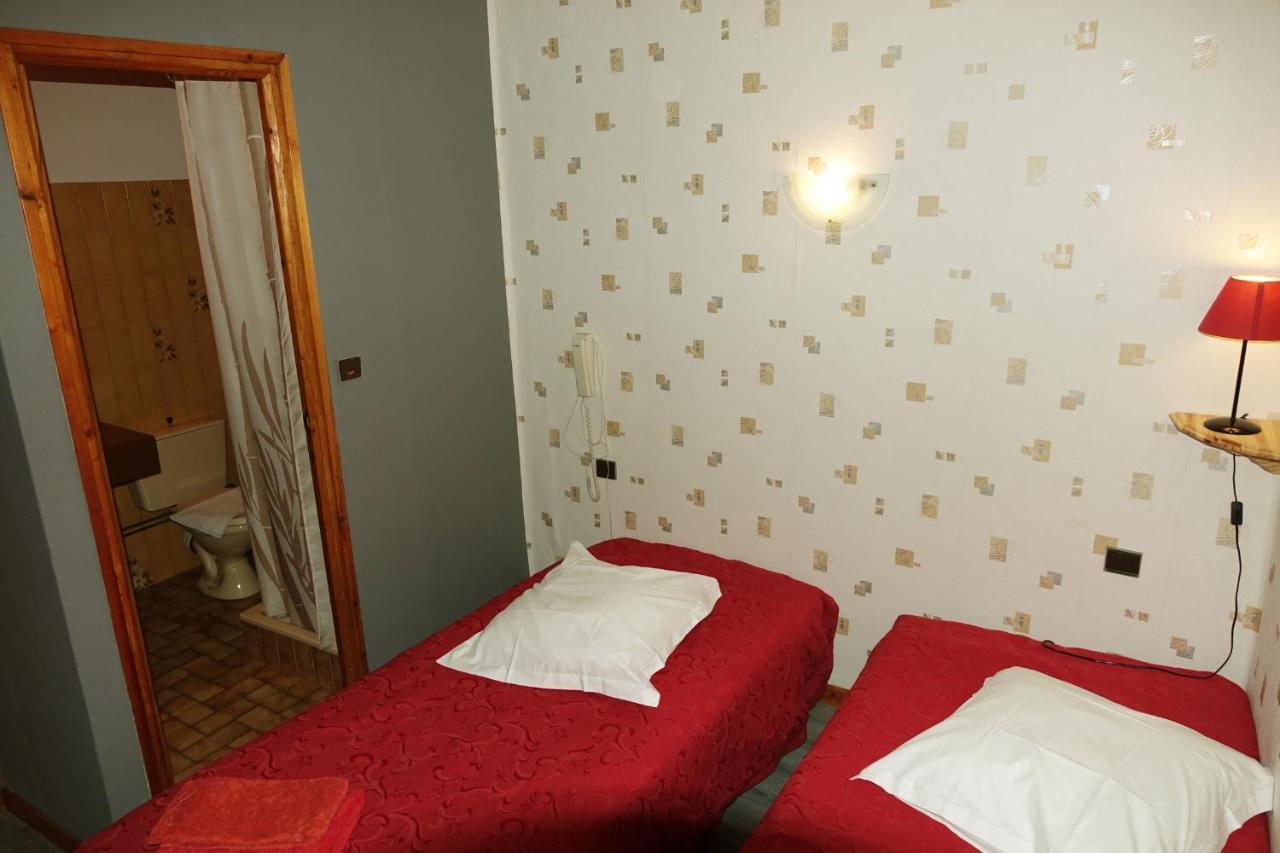 Le Relais Des Vaudois Hotel Freissinieres Buitenkant foto